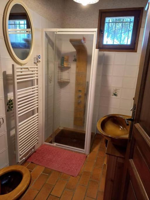 Bas De Villa, 2 Terrasses, Piscine, Spa, Sauna... Neffes Kültér fotó